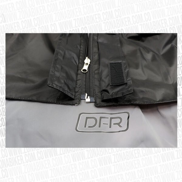 CHAQUETA-DOBLE-FAZ-DFR-6.jpg Chaqueta Doble Faz 100% Impermeable Negro